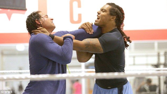 Exportero debuta con victoria como luchador de la WWE - tim-wiese-1