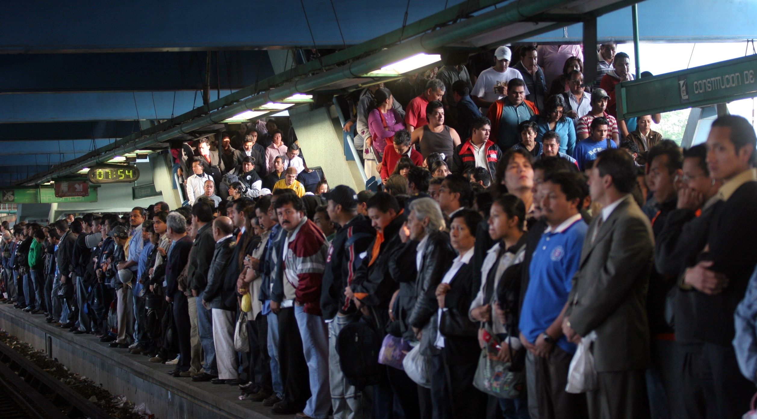 Precauciones básicas para evitar robos en el transporte público