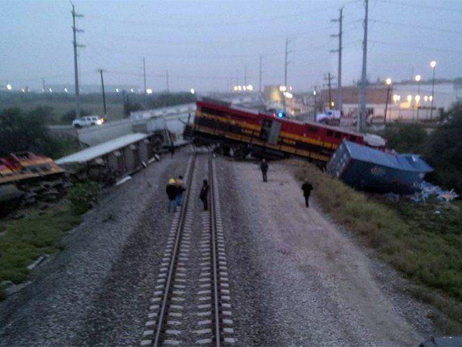 Descarrila tren en Nuevo León