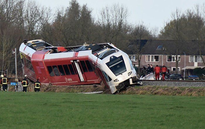 Descarrilamiento de tren en Holanda deja 18 heridos - tren-holanda-1
