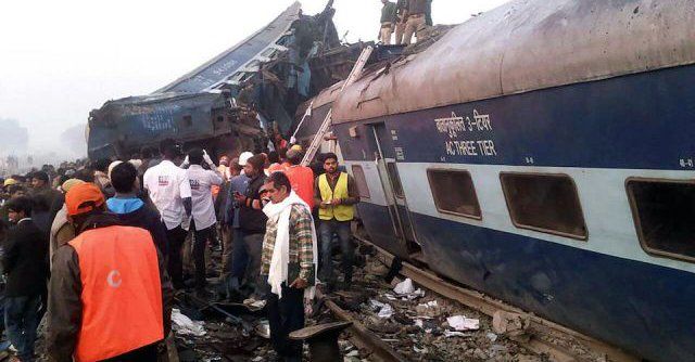Sube a 115 el número de muertos por accidente de tren en la India - tren-india