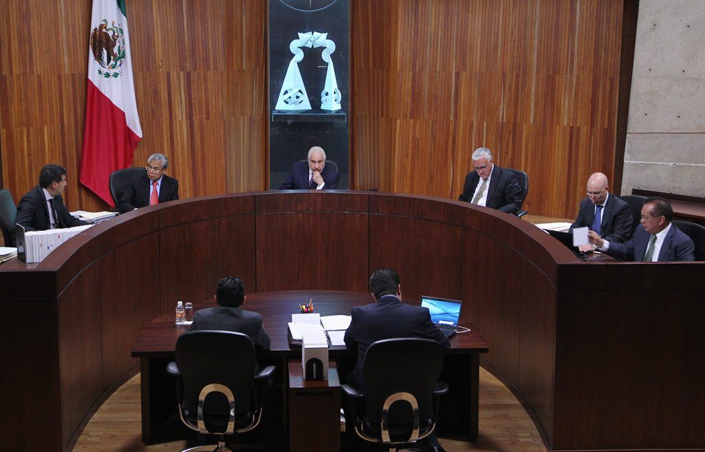 Magistrados entrantes y salientes se reúnen en el TEPJF - tribunal-1024x656
