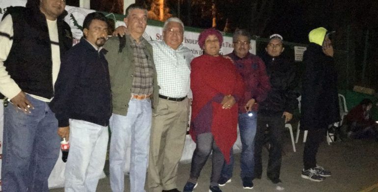 Bloqueos de maestros en Veracruz por falta de prestaciones