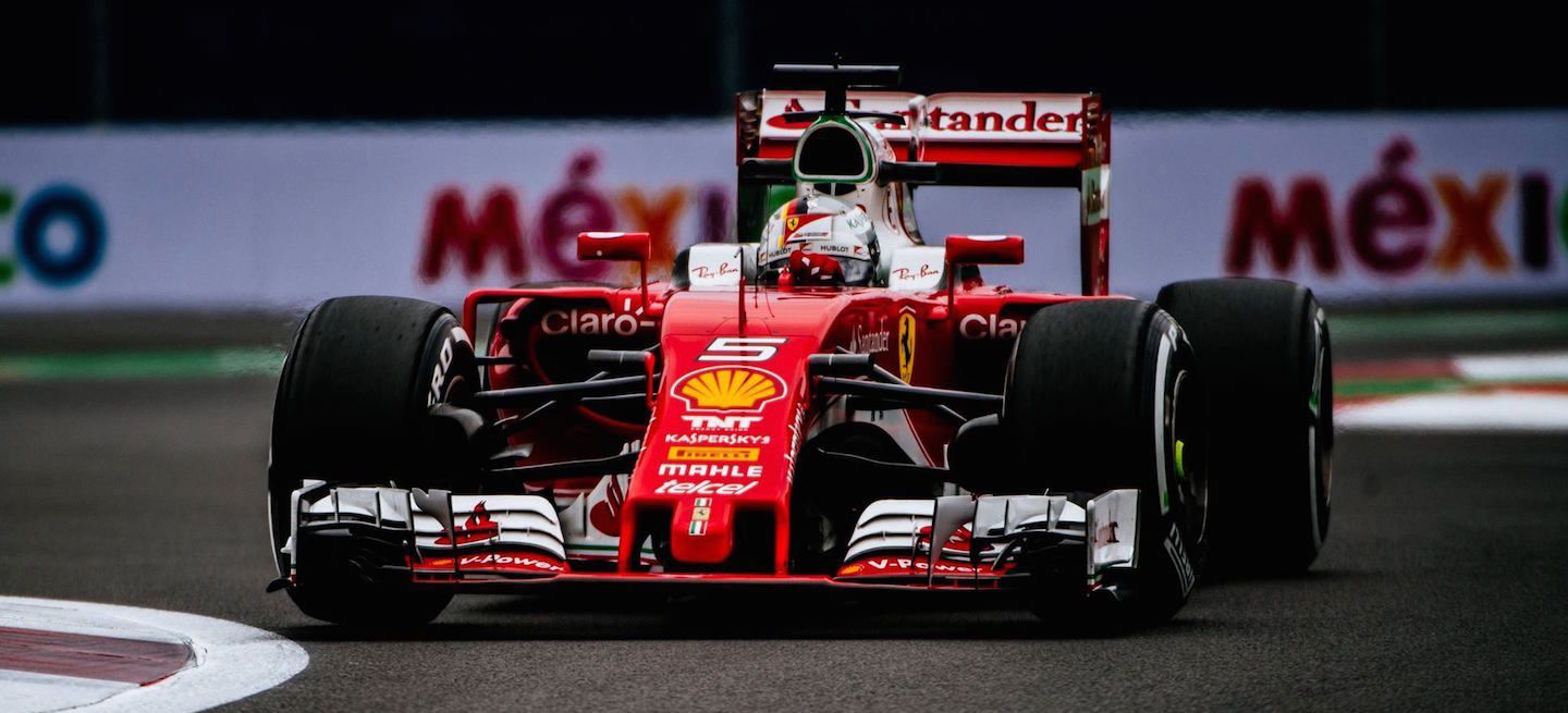 Vettel ofrece disculpas por insultos en el GP de México - vettel-2