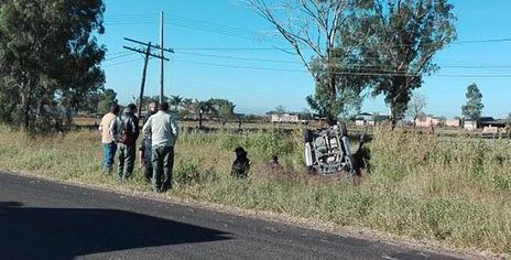 Restablecen circulación en la México-Toluca tras volcadura