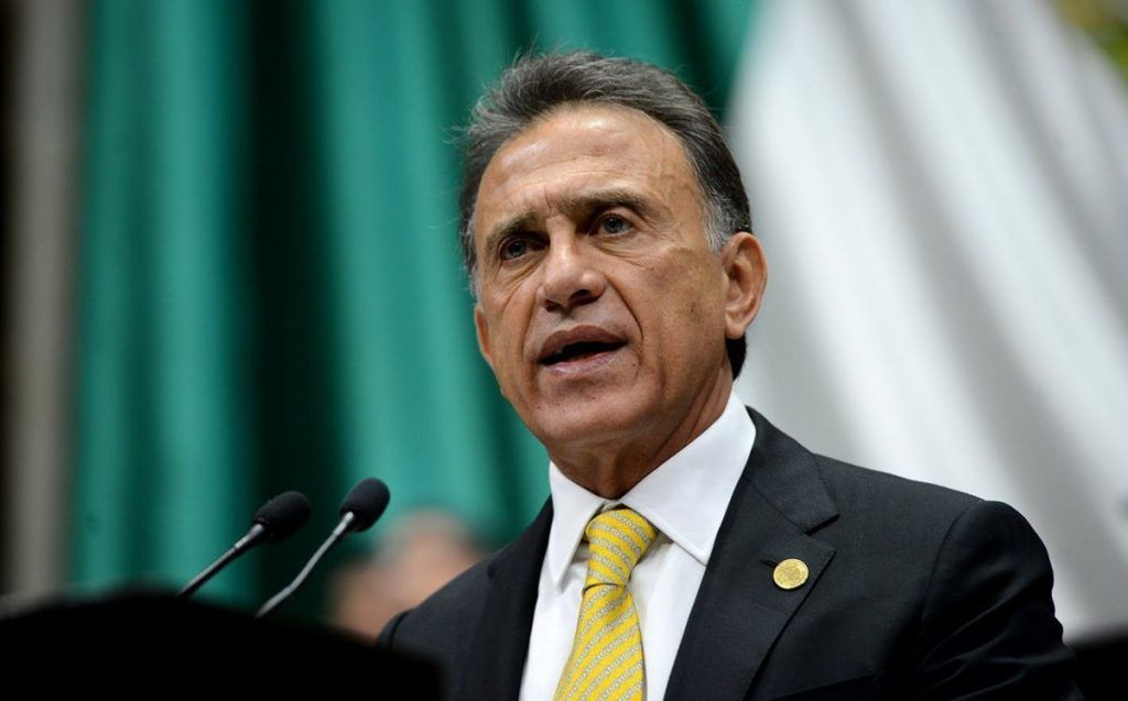 EPN recibe a Yunes Linares en Los Pinos - yunes-1024x637