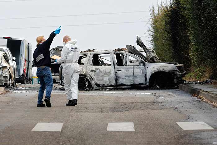 Roban de camión blindado 70 kg de oro en Francia - 1580282