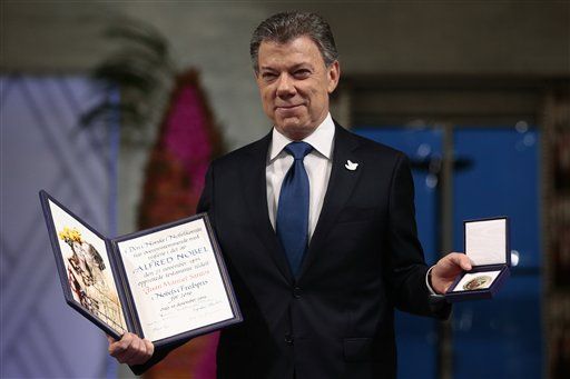 Hoy las FARC dejan de existir: Juan Manuel Santos - 242813b079108d3eac0f6a706700e476-1