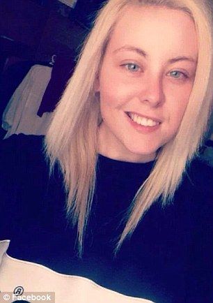 Jóvenes inglesas abusan y humillan a futbolista inglés - 3B5E02F900000578-4032056-Shannon_Jones-a-19_1481704314789