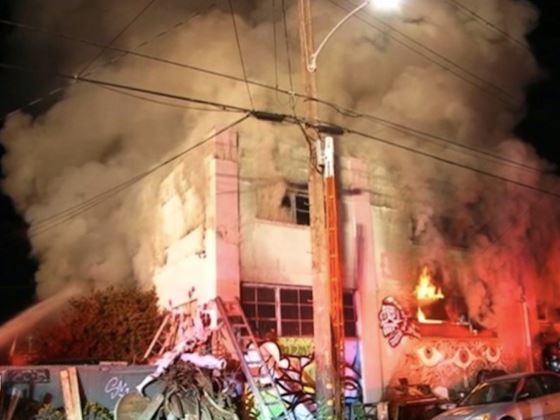 Incendio en Oakland deja 24 muertos hasta el momento - 803802ab-2340-44fd-a06e-53b01d134929_profile