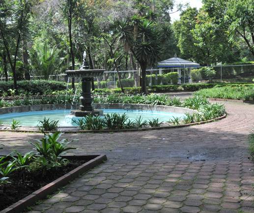 Asaltan a dos mujeres policías en deportivo de Parque Lira - 956e2f36-e80f-4d1a-ba11-e8eb94b9a40f