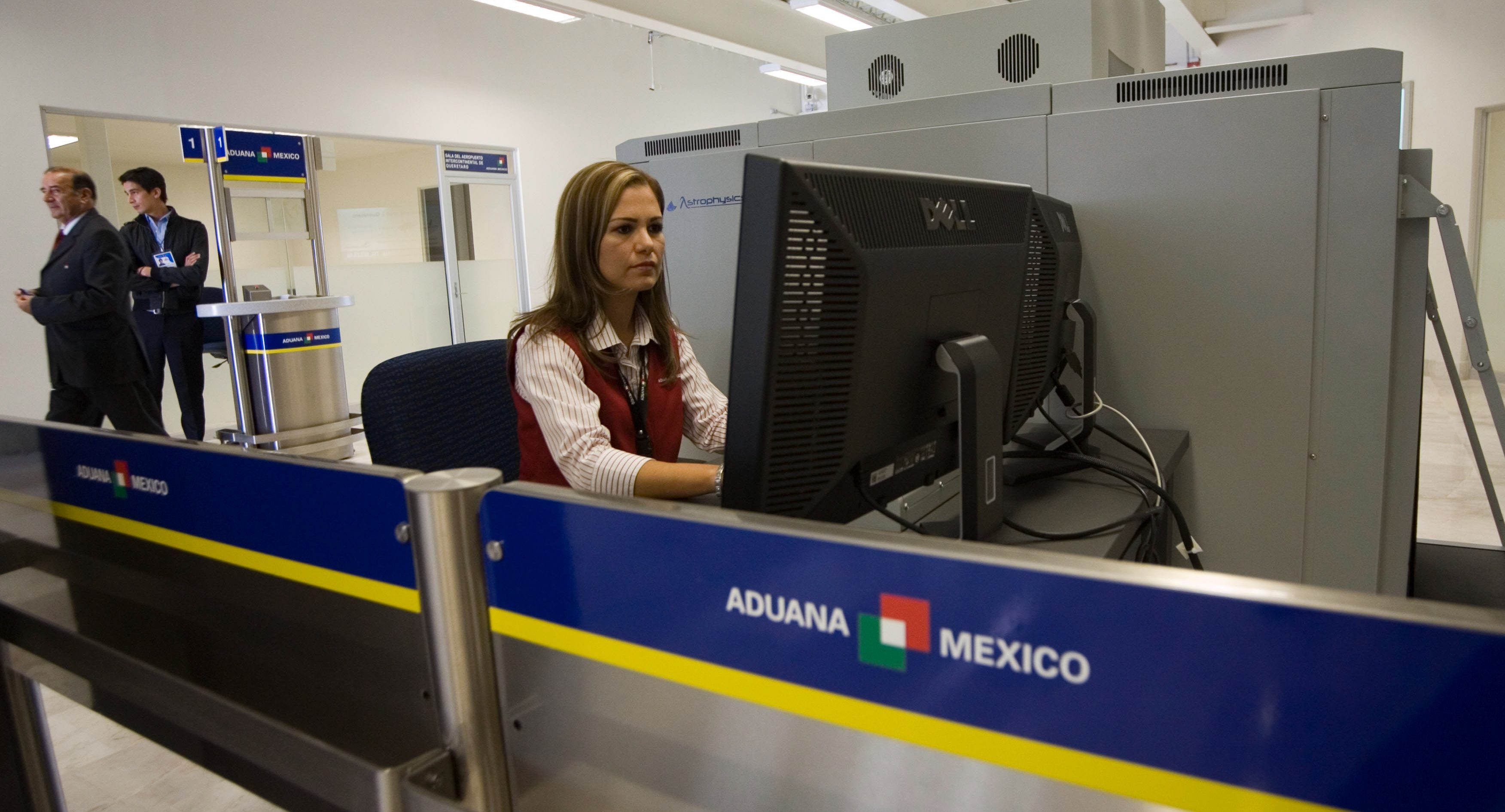 SAT elimina pagos en efectivo en aduanas - Aduana-Aeropuerto-internacional-de-Querétaro_mayo-e1482080502866