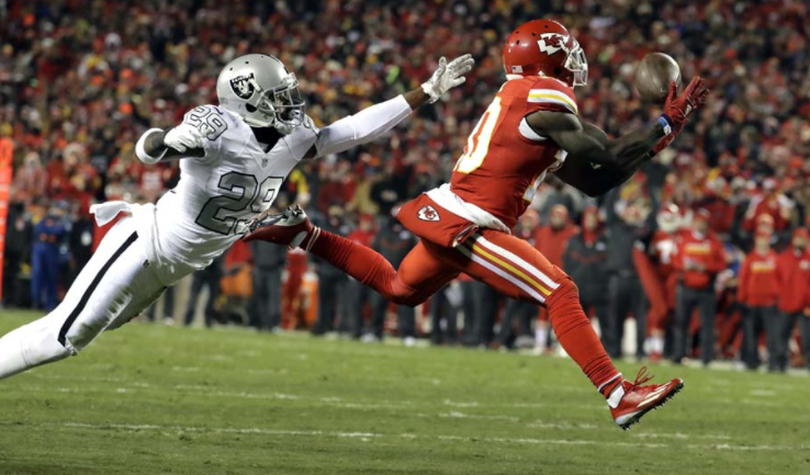 Video: pelea entre aficionados de los Raiders y los Chiefs - Captura-de-pantalla-2016-12-09-a-las-19.50.00