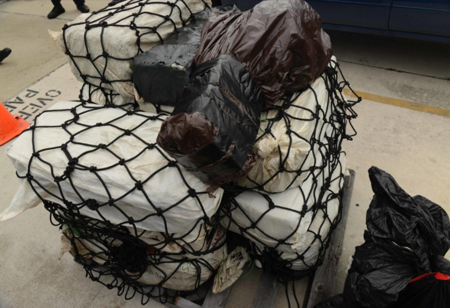 EE.UU. y Canadá decomisan 26.5 toneladas de cocaína en el Pacífico - Captura-de-pantalla-2016-12-15-a-las-18.10.03