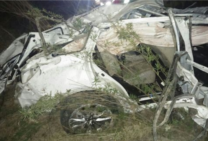 Mueren dos en accidente en la Durango-Mazatlán