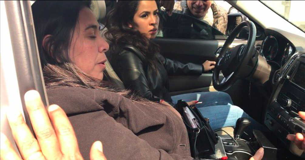 Video: presunta agente de la PGR atropella a policía