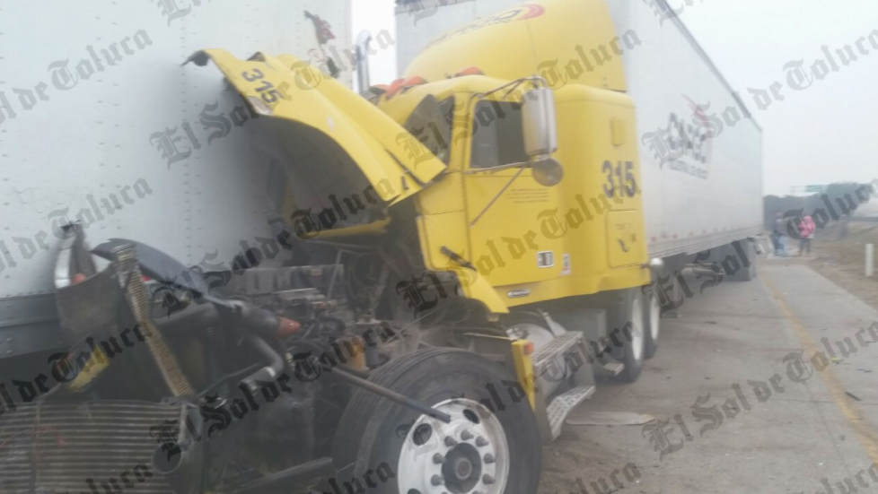 Carambola en la México-Querétaro deja tres heridos - Captura-de-pantalla-2016-12-22-a-las-12.34.42