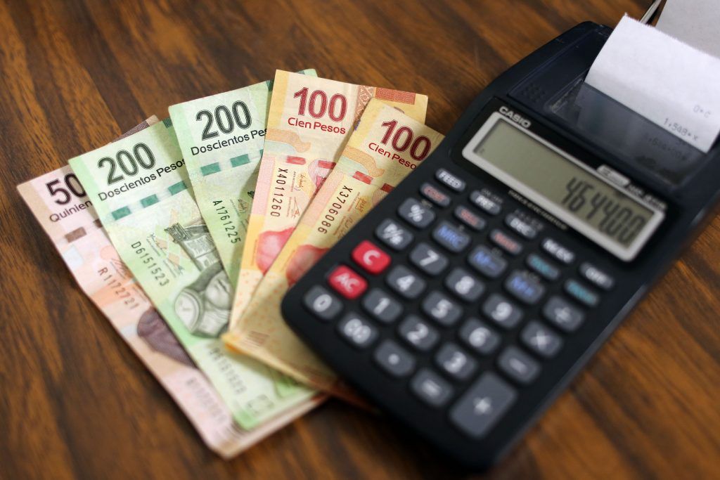 Consejos para evitar imprevistos financieros - Cuesta-de-Enero-1024x683