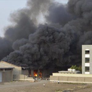 Atacante suicida mata a 45 soldados en Yemen - CzVHwFrVEAEDTuR