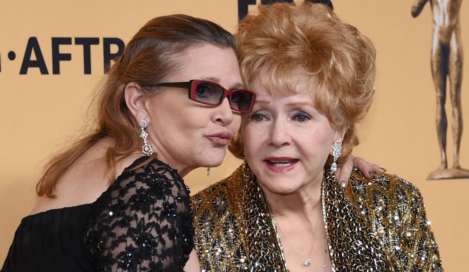 Debbie Reynolds murió en paz y sin dolor: hijo - Debbie-Reynolds-1-1
