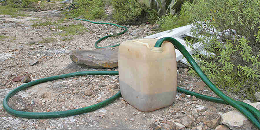 PGR asegura más de 74 mil litros de hidrocarburo en Tabasco