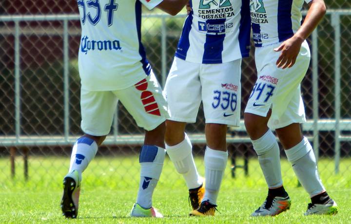 Detienen a entrenador de fuezas básicas del Pachuca