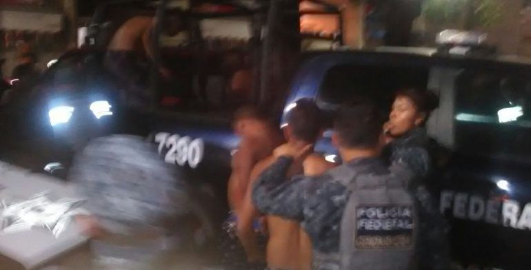Pelea entre turistas y lancheros deja 9 detenidos en Acapulco - IMG-20161227-WA0048-1-770x392