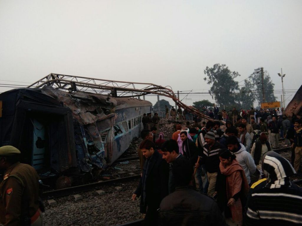 Tren descarrila en India, deja dos muertos y 38 lesionados - Kanpur-1-1024x768