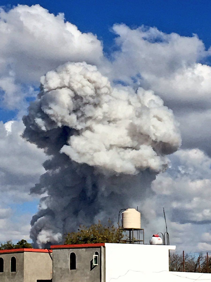 Galería: imágenes de la tragedia en Tultepec - Mercado-San-Pablito-Tultepec-6