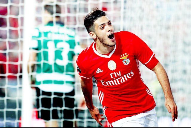 Raúl Jiménez anota en victoria del Benfica ante el Estoril