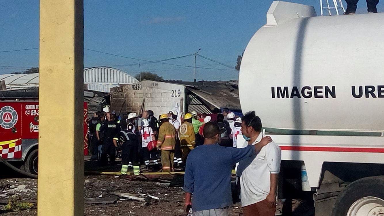 Galería: imágenes de la tragedia en Tultepec - Tultepec-Édgar-Rendón-16
