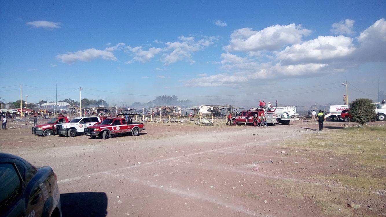 Galería: imágenes de la tragedia en Tultepec - Tultepec-Édgar-Rendón-3