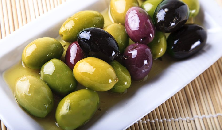 Alimentos que pueden durar años sin descomponerse - aceitunas