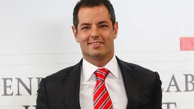 Gobernador de Oaxaca revela desfalco millonario en Salud