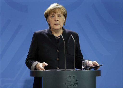 Trump arremete contra Angela Merkel - angela-merkel