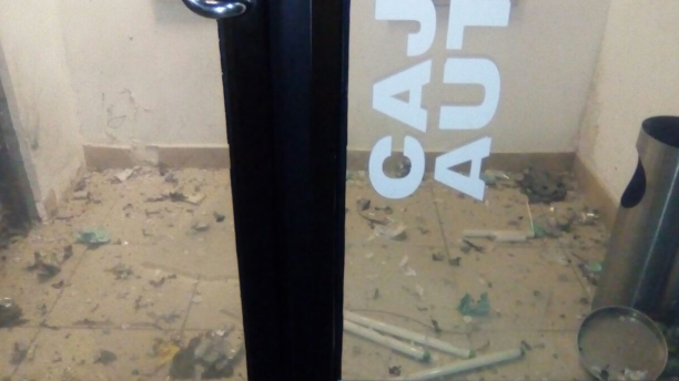 Detonan dos explosivos en Oaxaca - ataque-santander