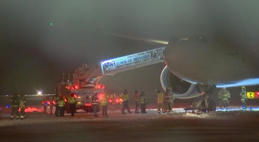 Avión de los Vikingos se despista - avión-vikings