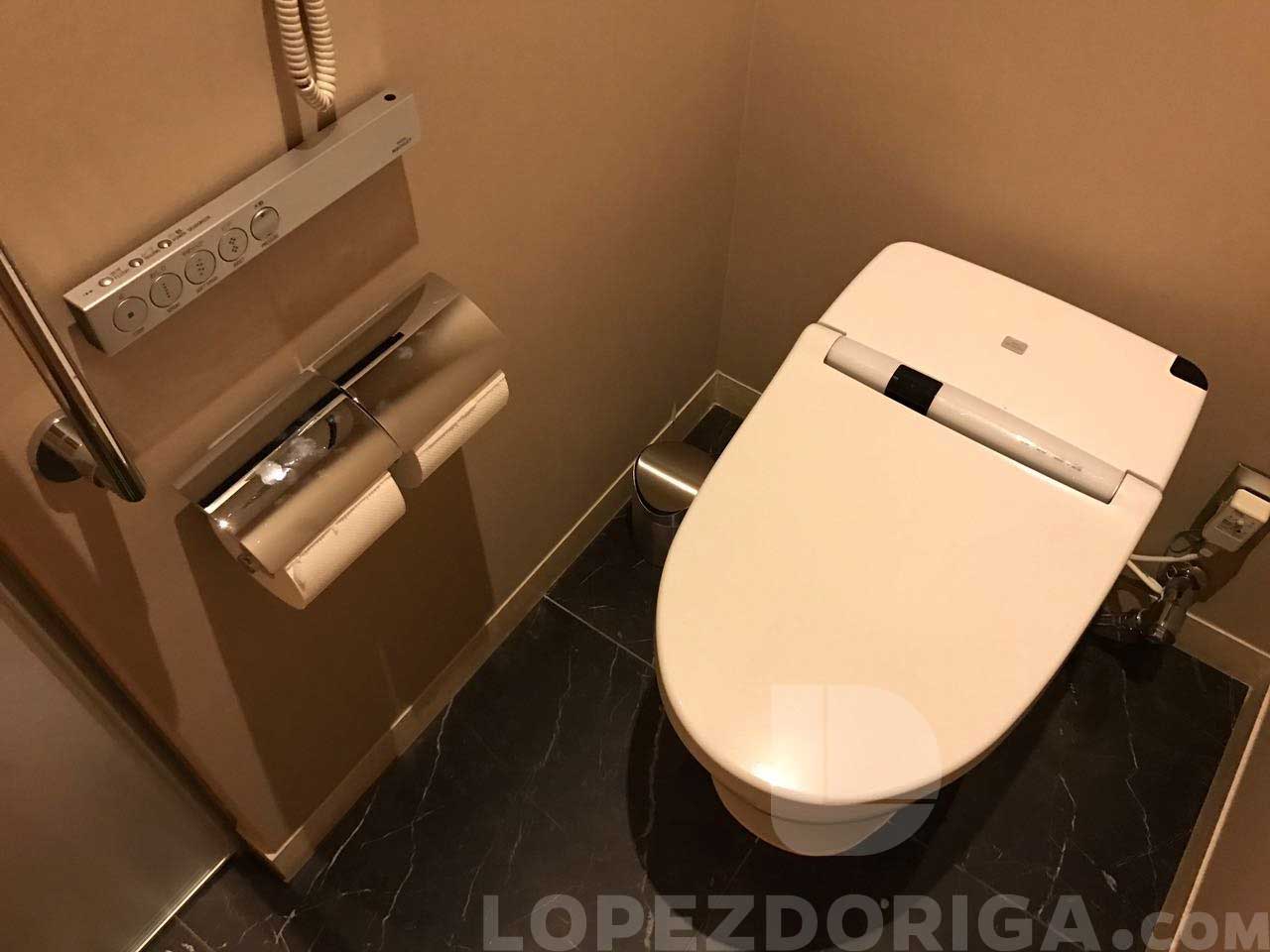 Viernes entre carne Kobe y basura - banojapon