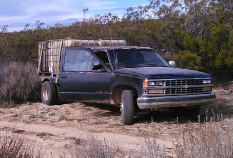 Emboscada en Guerrero deja dos muertos - camioneta-gasolina_MILIMA20161216_0270_11