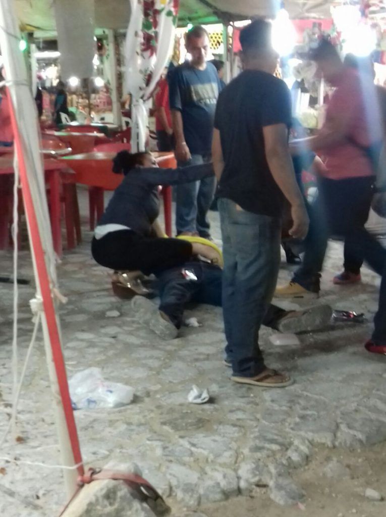 Balacera deja un muerto y cinco heridos en Cancún - cancún-1-765x1024