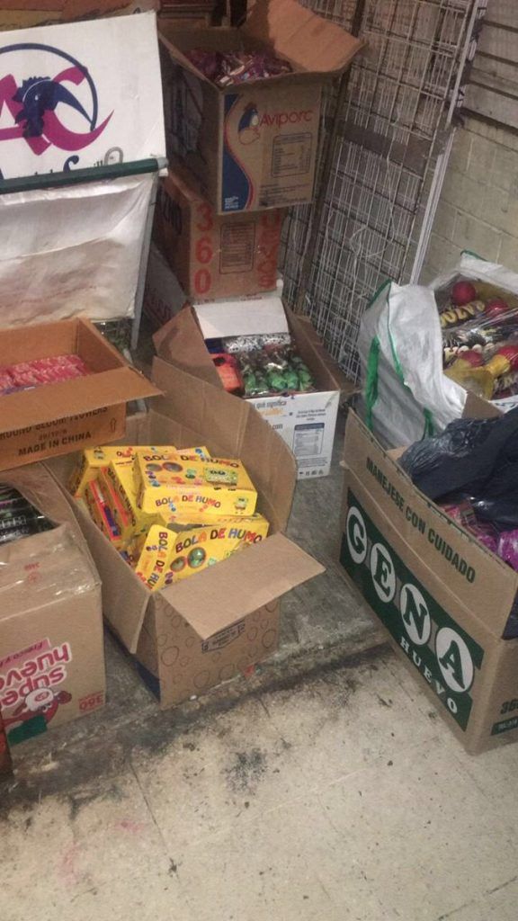 Decomisan tonelada y media de pirotecnia en la Ciudad de México - cohetes-I-1-576x1024