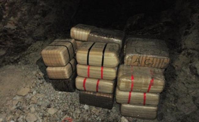 SEDENA decomisa 7 toneladas de mariguana en cueva de Sonora