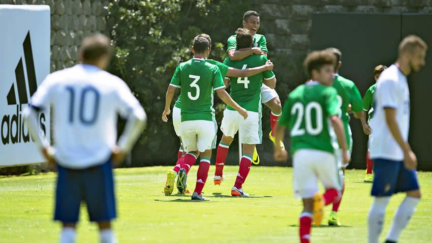 Tri sub-17 vence a Paraguay y pasa a la final de la Copa Universidad Católica