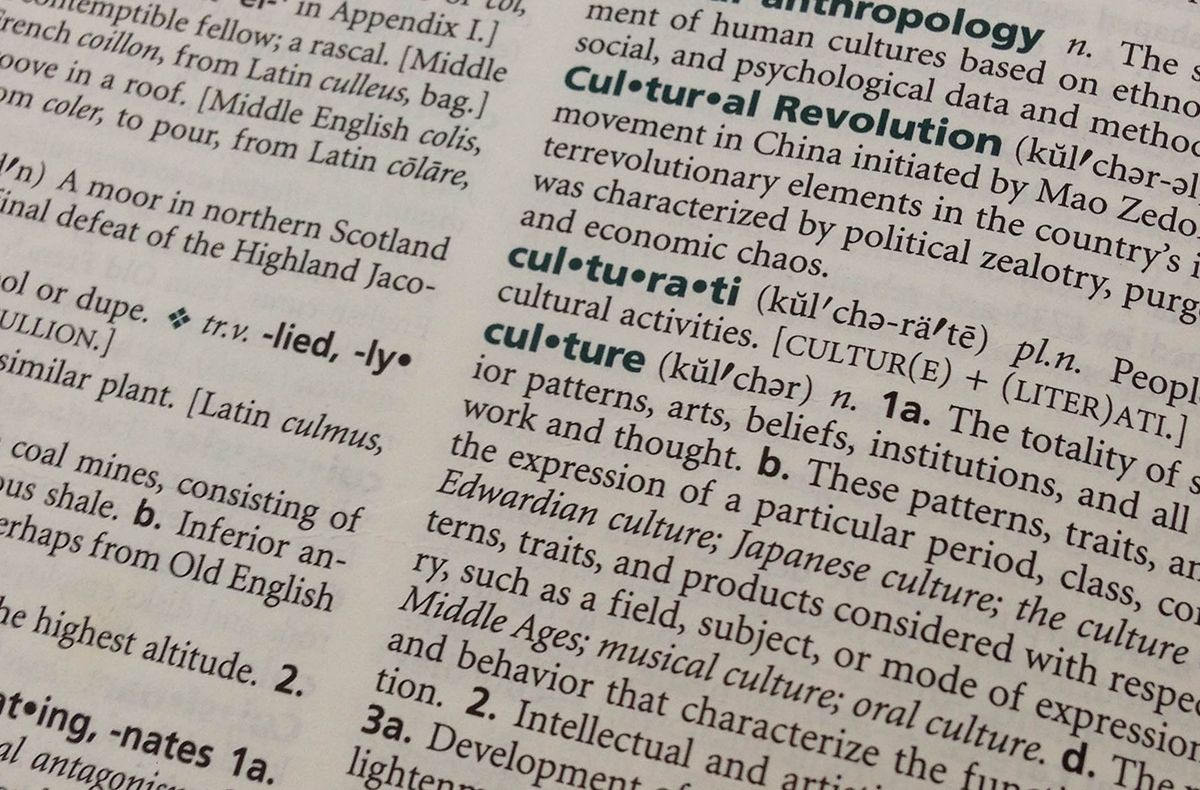 Merriam-Webster elige a “surrealista” como su palabra del año