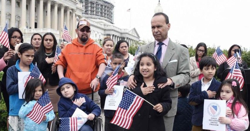 Mujeres realizarán protesta contra Donald Trump