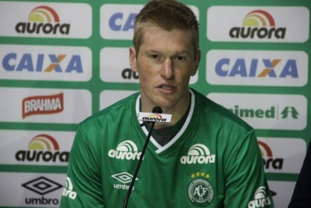 Chapecoense contrata tres nuevos jugadores - douglas-grolli-oxígeno