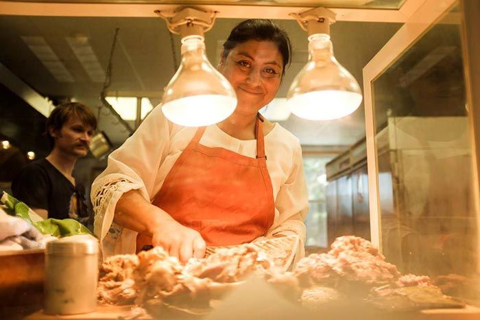 Restaurante de barbacoa de una mexicana, uno de los mejores de EE.UU. - dueña-de-barbacoa