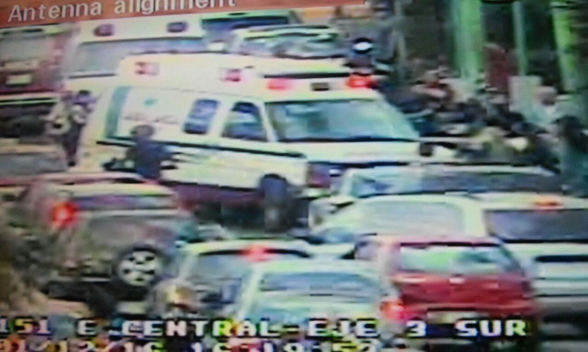 Hombre atropella a asaltantes en Eje Central - eje-central