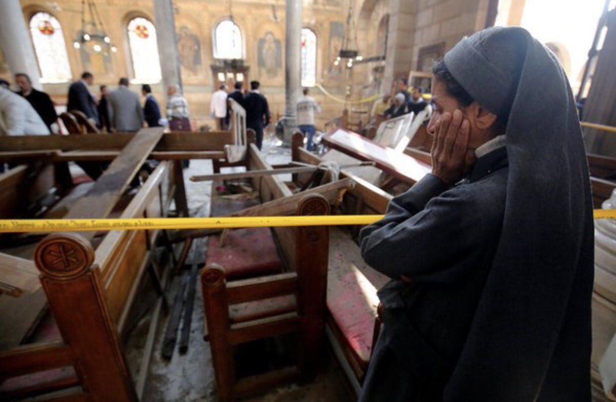 Explosión en iglesia deja 25 muertos en Egipto - explosion-egipto-1