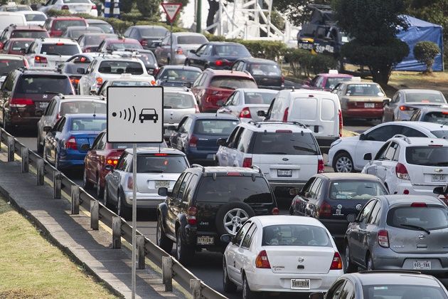 El 46 por ciento de automovilistas capitalinos desconocen Reglamento de Tránsito - fotomultas-3